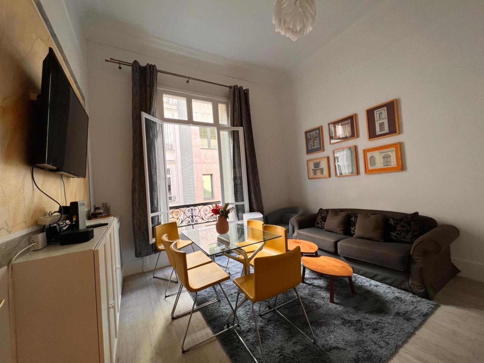 Luxury Apartment Champs-Elysees - Hala Paris Exterior photo
